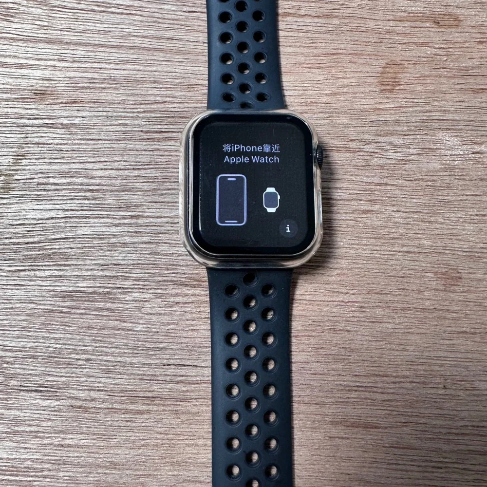 Apple Watch SE Nike 40mm Space Gray Aluminum GPS Cellular Anthracite Band
